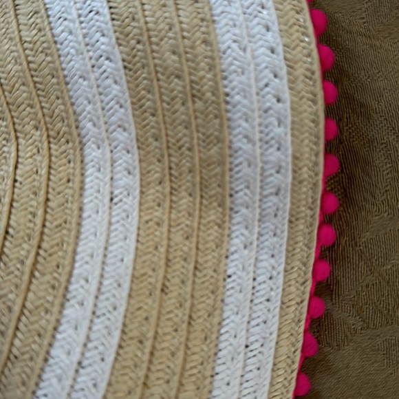 🆕 Collection Eighteen Sun Hat with Hot Pink Trim - Picture 2 of 3